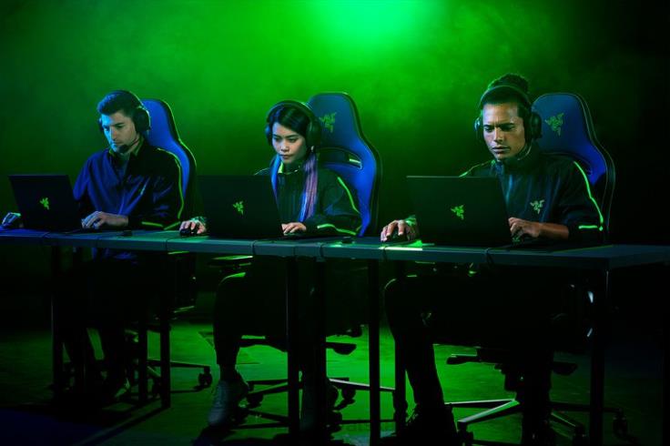 Razer blackshark v2 pro crno zvuk igranja T26R885
