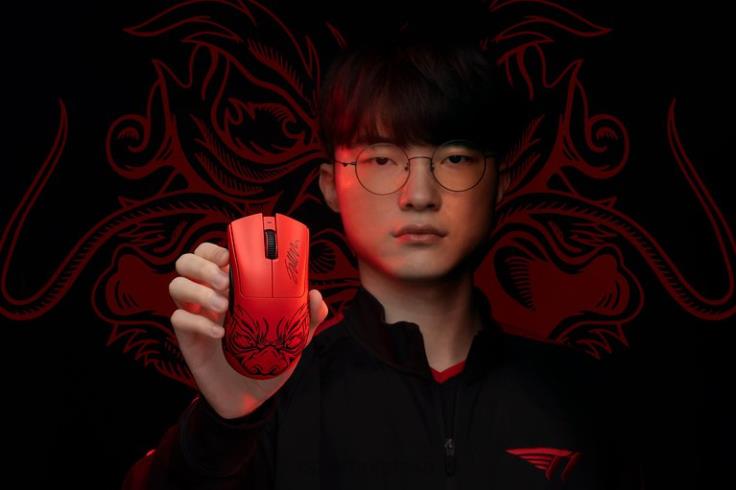 Razer deathadder v3 pro lažno izdanje jedna boja miševi T26R837