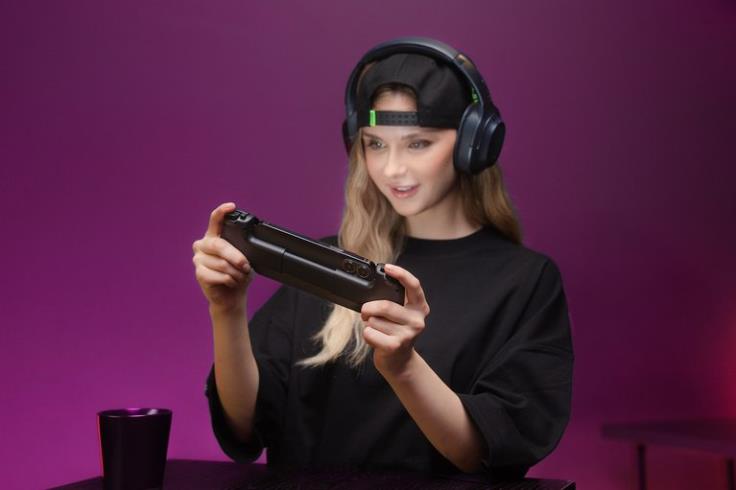 Razer kishi v2 za iphone jedna boja mobilni T26R8181