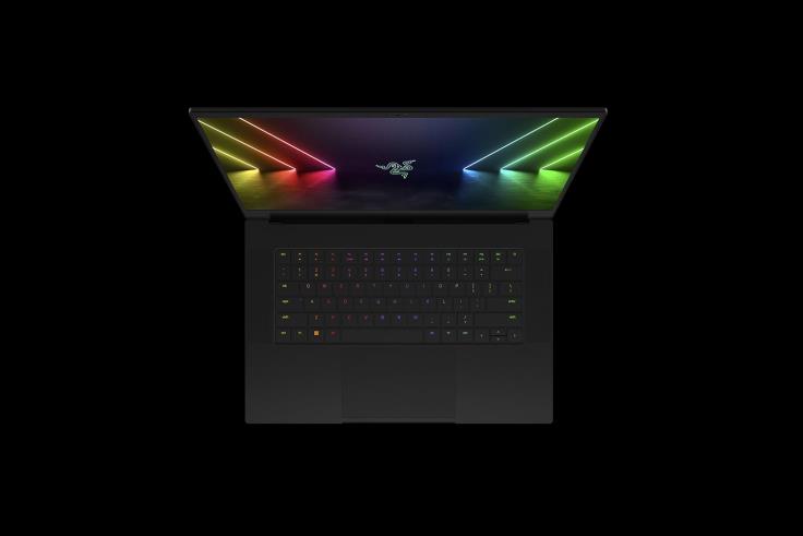 Razer prilagodite svoju oštricu 15 jedna boja laptop T26R811