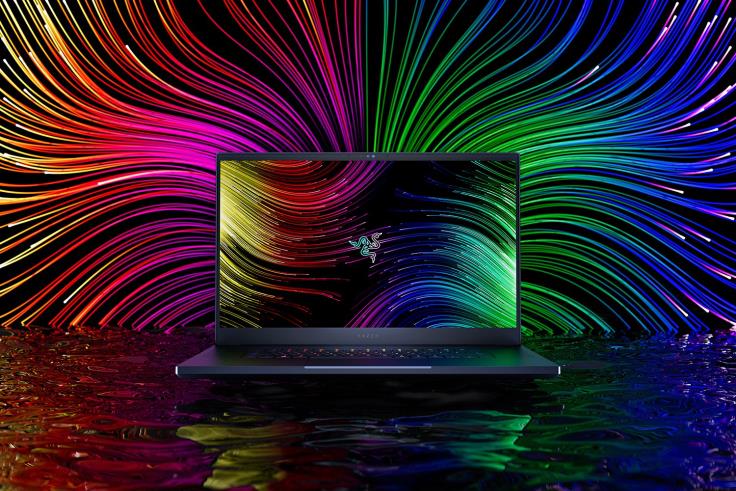 Razer prilagodite svoju oštricu 17 jedna boja laptop T26R812