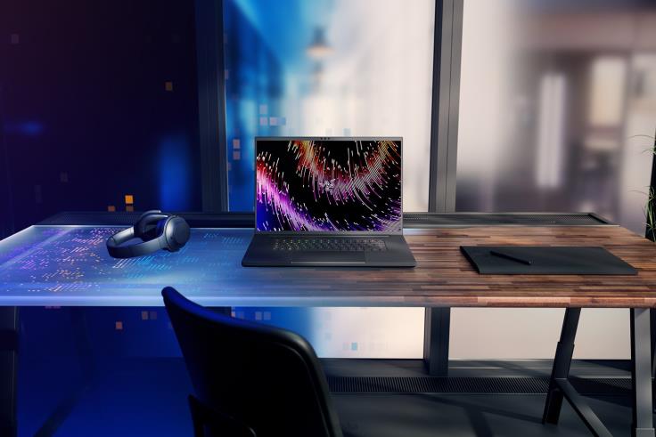Razer prilagodite svoju oštricu 18 jedna boja laptop T26R89